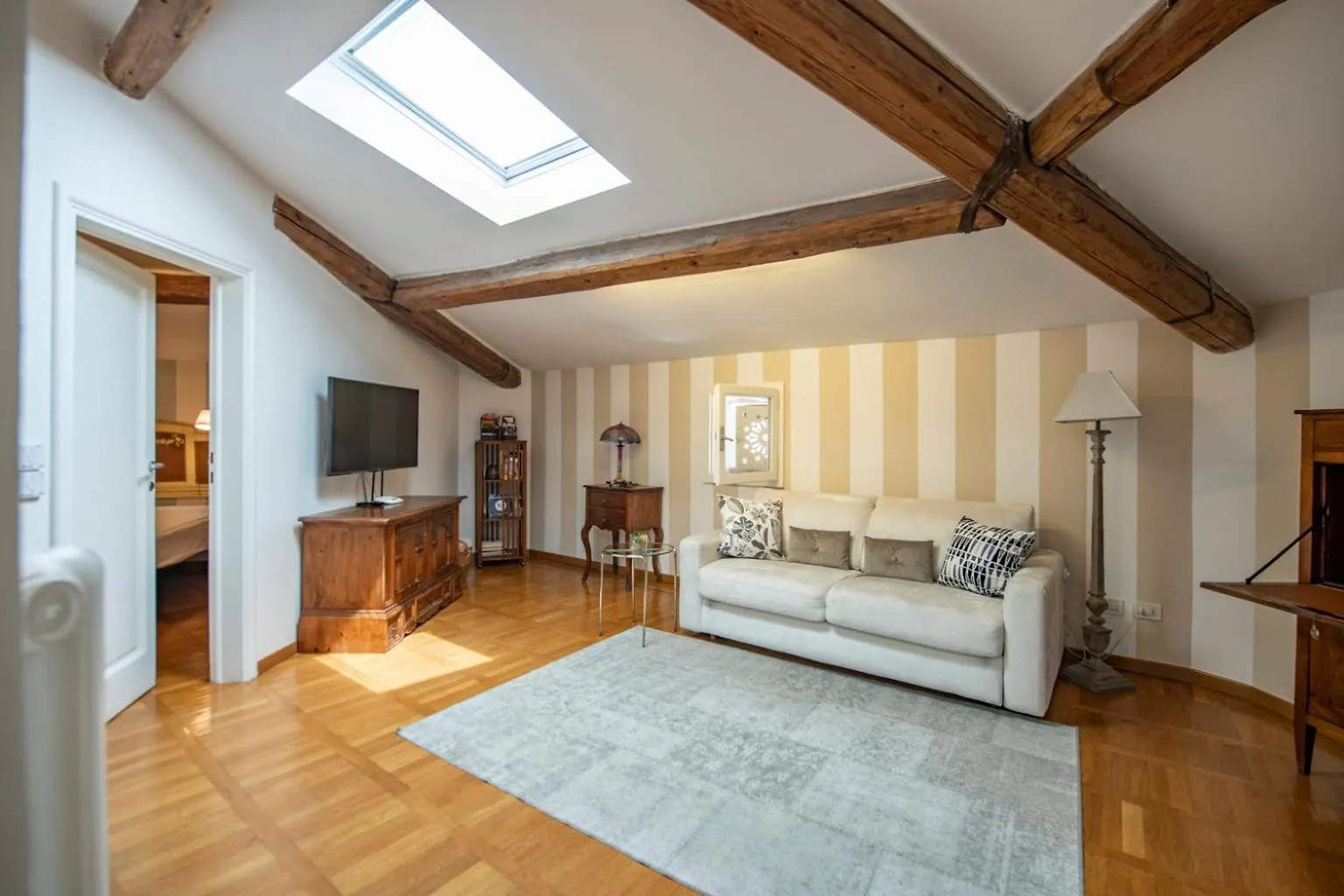 Romantic&Charming Apartments Florencia