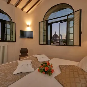 Cavour 34 Florence