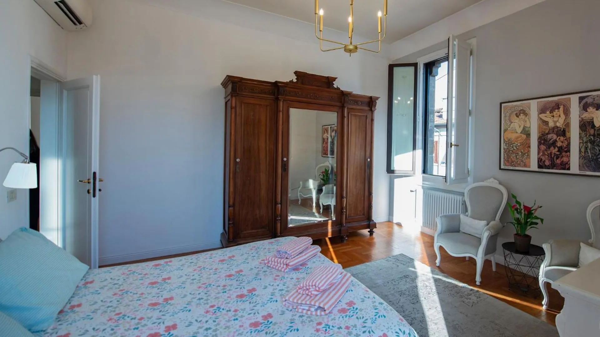 Romantic And Charming Apartments Florence